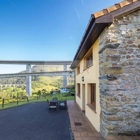 Semesterbostad Casa Laia By Silastur *